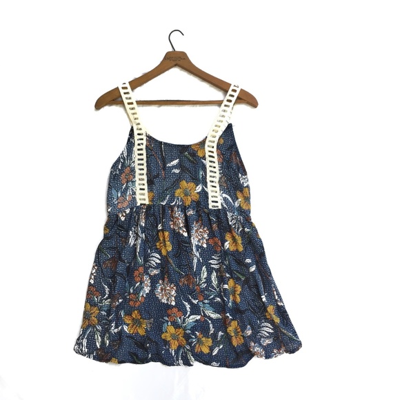 {Umgee} Sleeveless Poppy Print Blouse Size Small - Picture 3 of 3